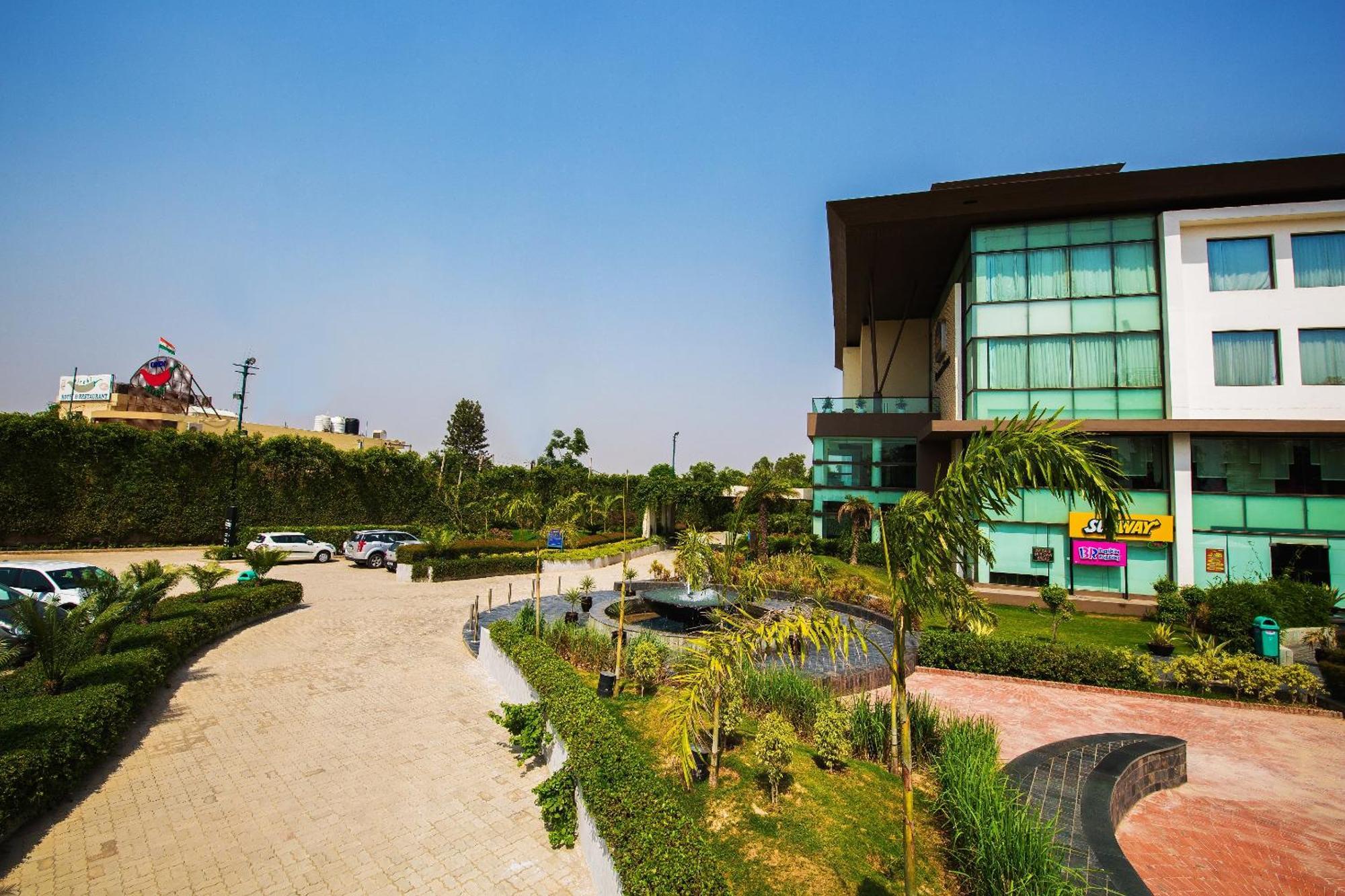 Best Western Country Woods Ambāla Εξωτερικό φωτογραφία